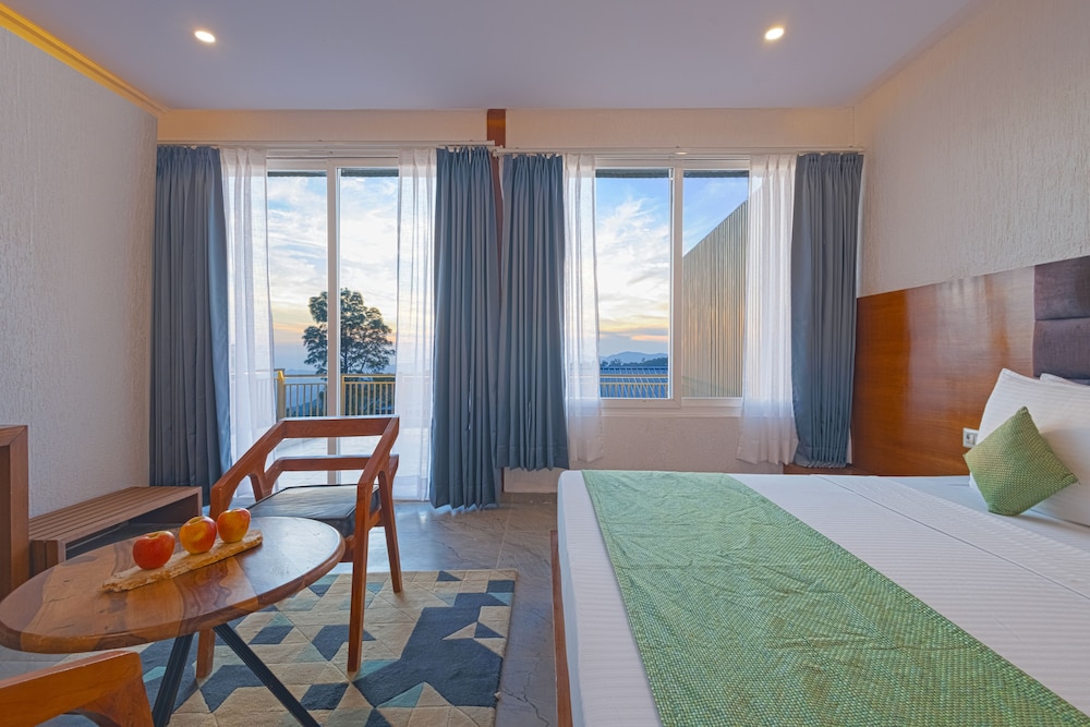 Valley View Premier Room with Terrace photo 3