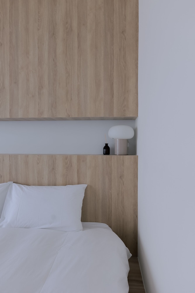 Basic Quadruple Room photo 3