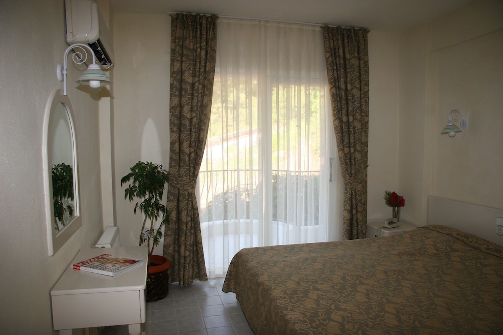 Apartment, Garden Area