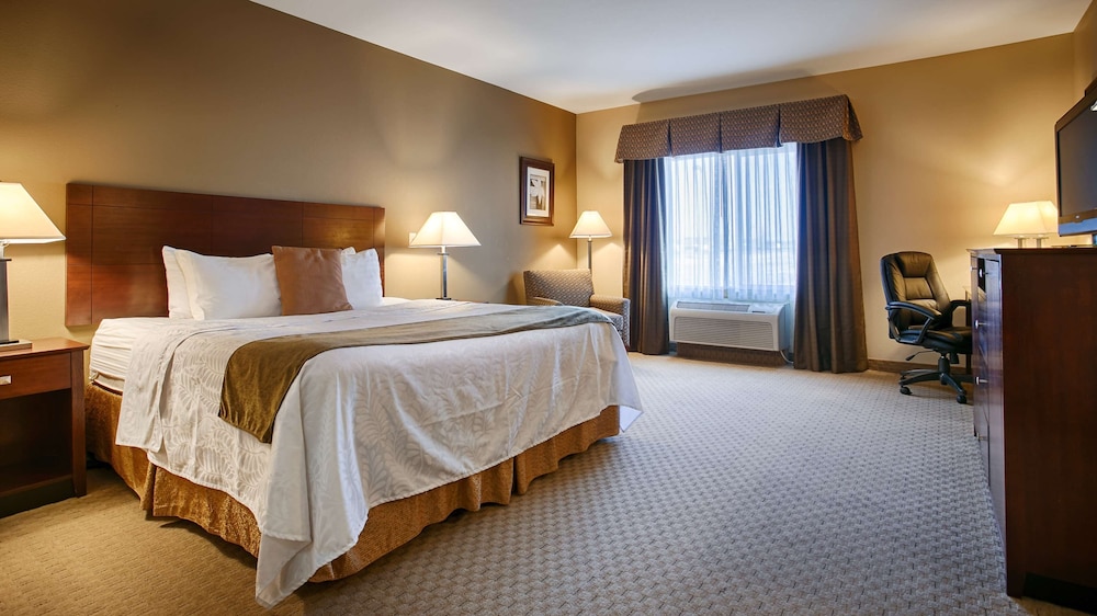 Standard Room, 1 King Bed, Accessible