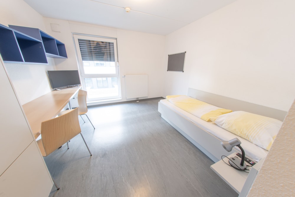 Basic Single Room photo 1