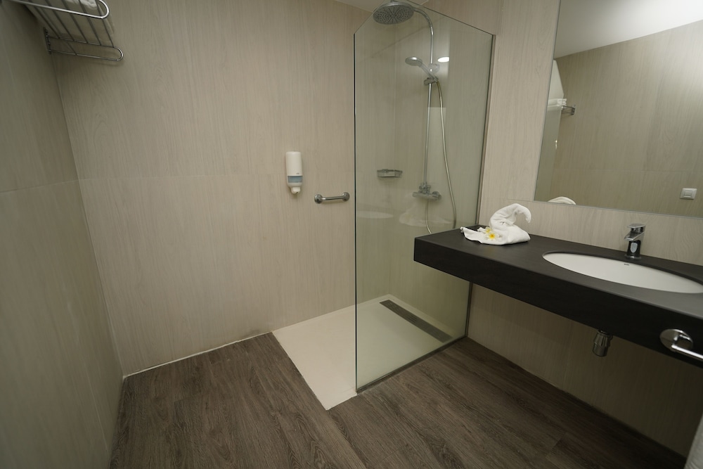 Superior Room - Photo 5