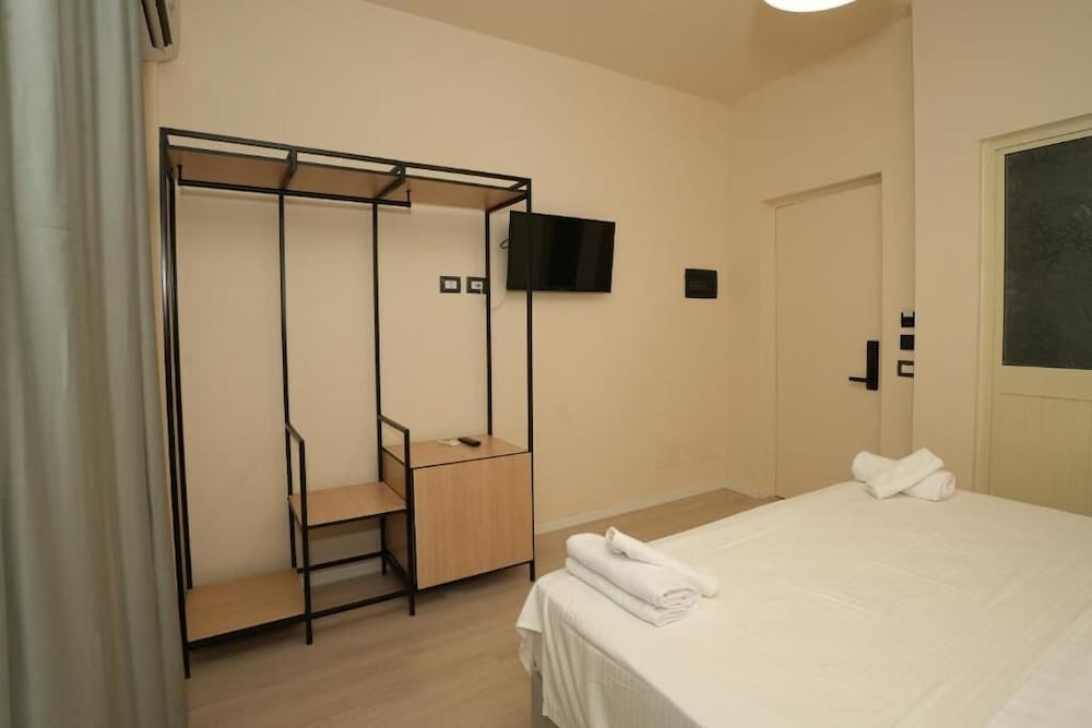 Double Room, Balcony