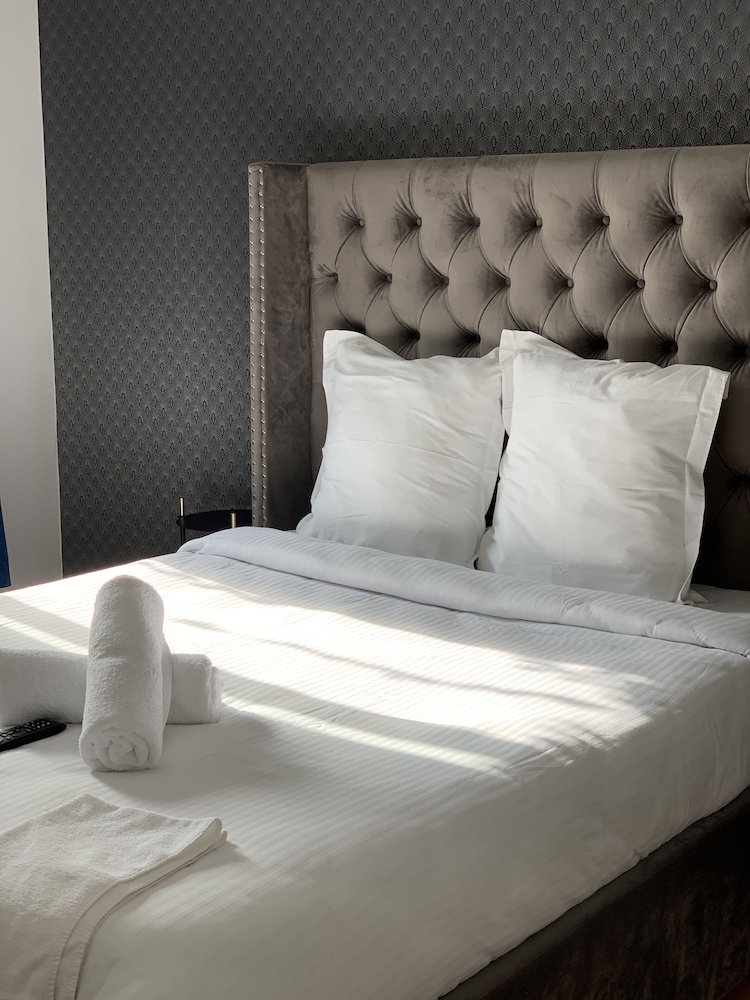 Quadruple Room - Photo 1