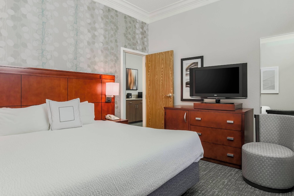 Suite, 1 Bedroom photo 3