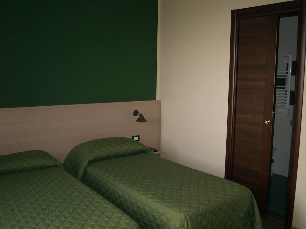 Comfort Double or Twin Room, Garden View photo 2