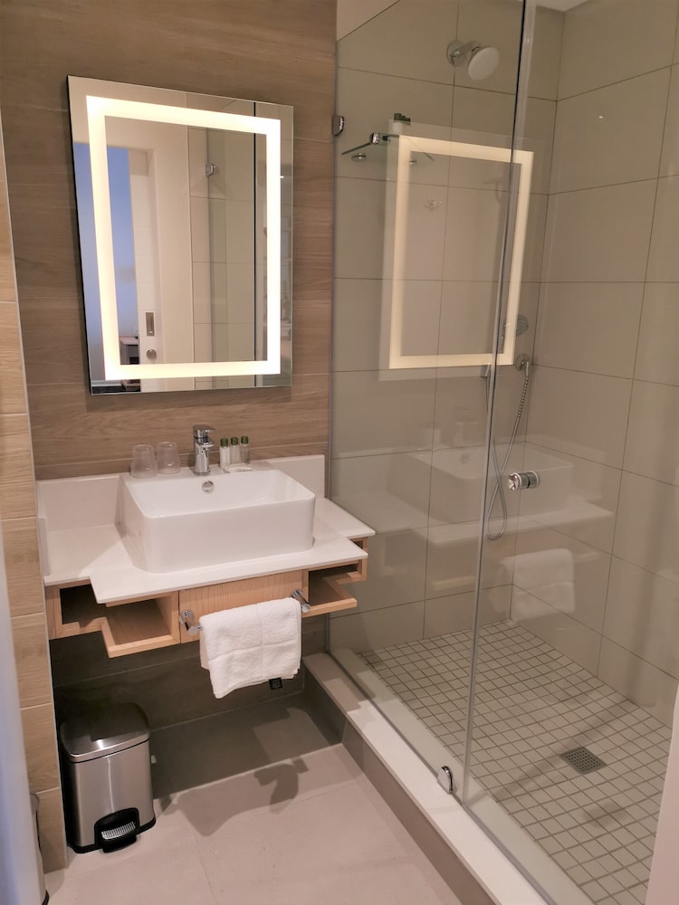 Standard Room, 2 Twin Beds photo 2