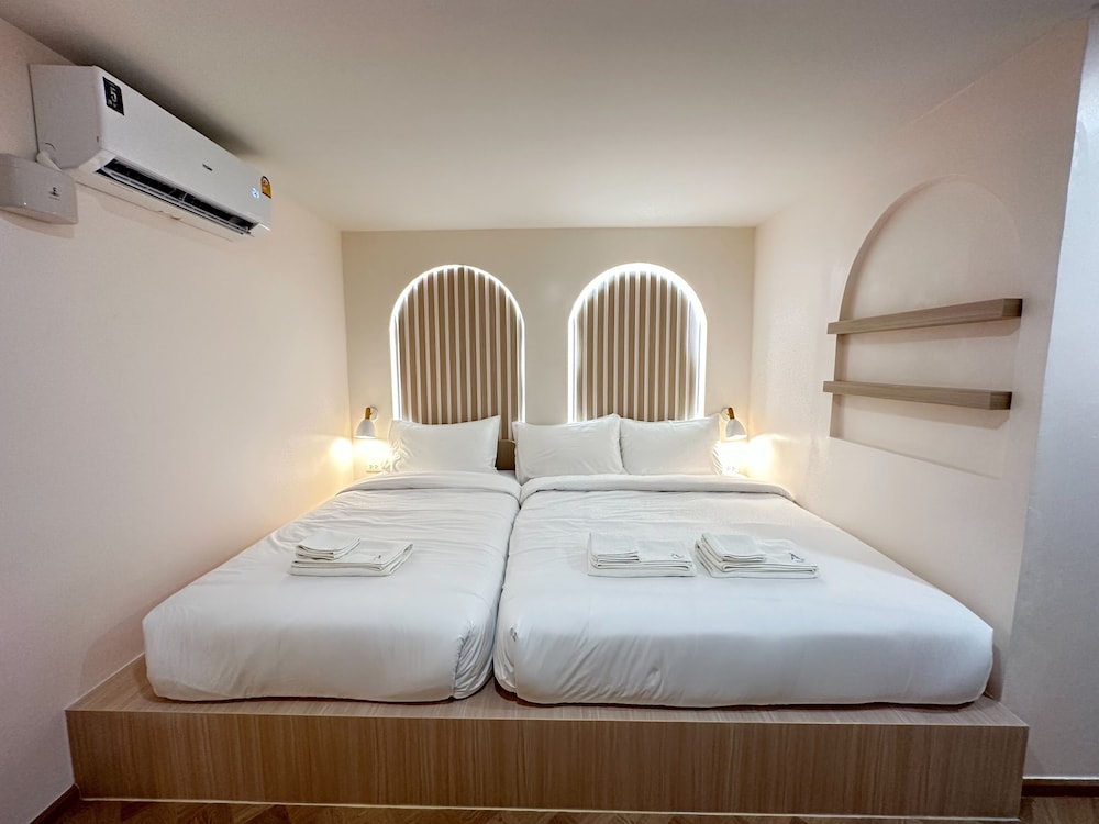 Family Double Room, 1 Bedroom photo 2