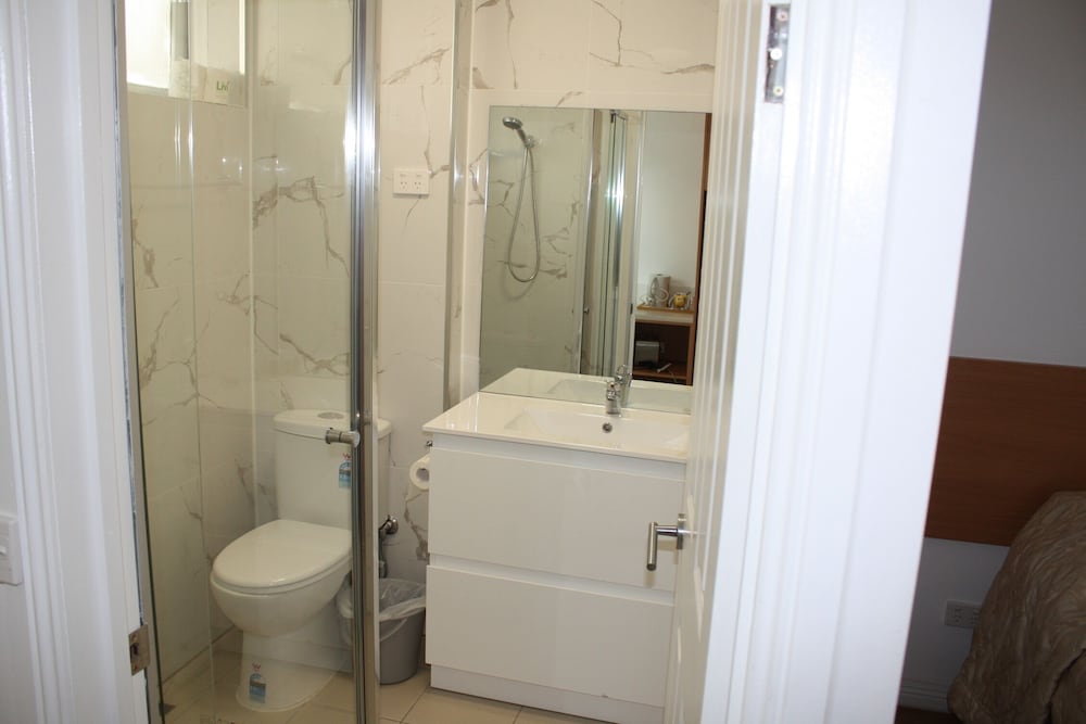 Standard Double Room photo 3