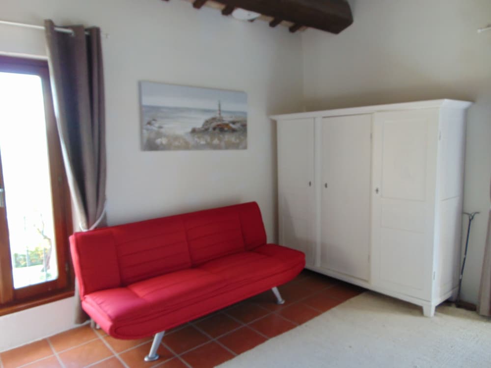 Double Room (Room 5)