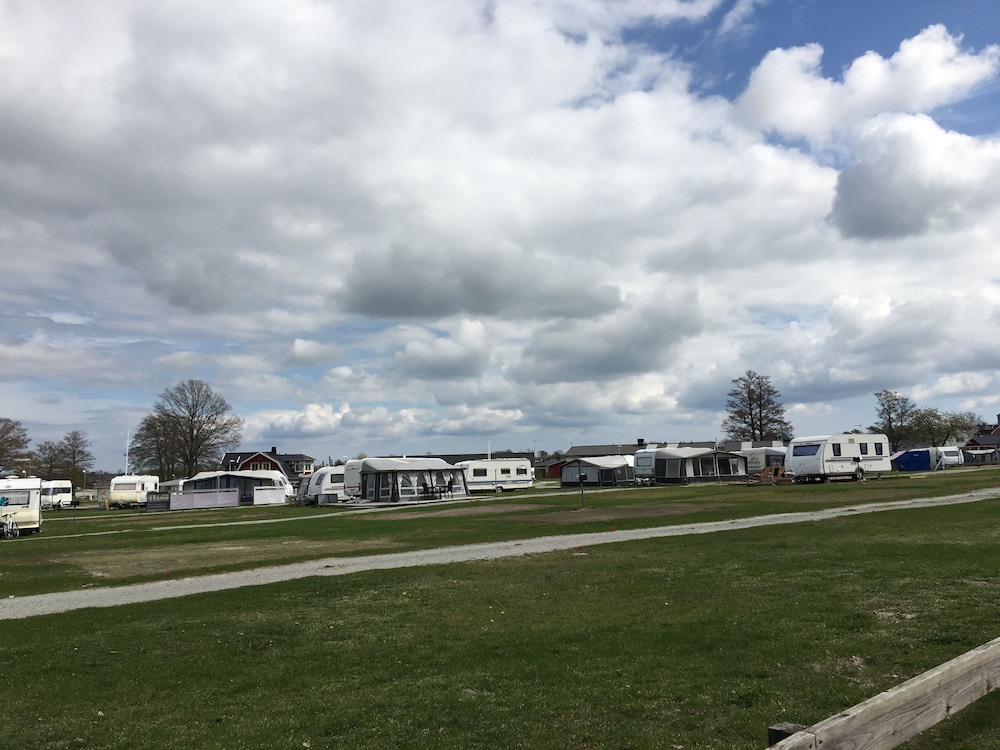 Mobile Home photo 2