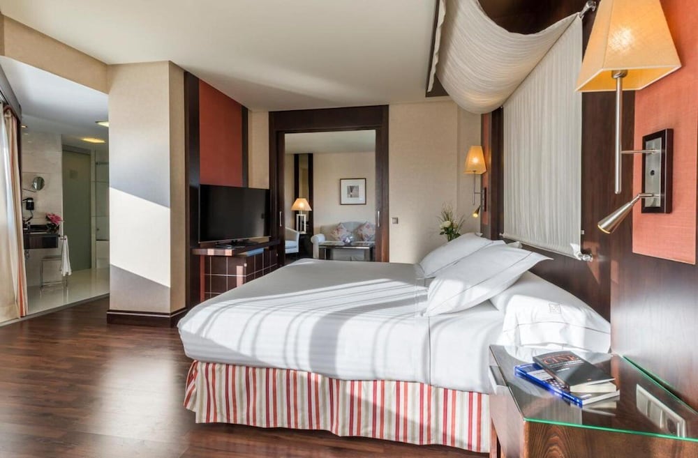 Junior Suite - Photo 5