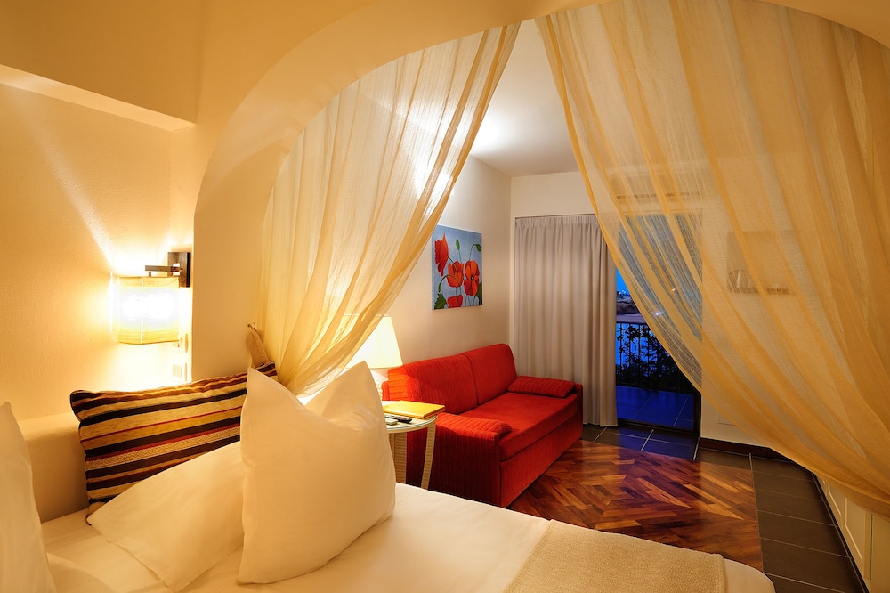 Junior Suite (Quadruple) photo 2