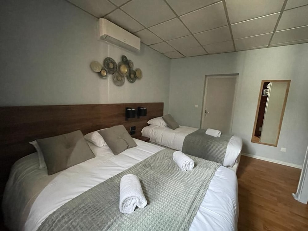 Standard Triple Room photo 3