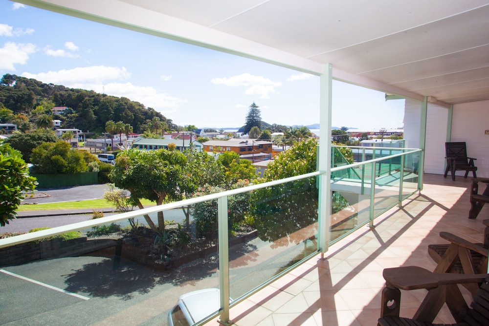 Balcony Studio