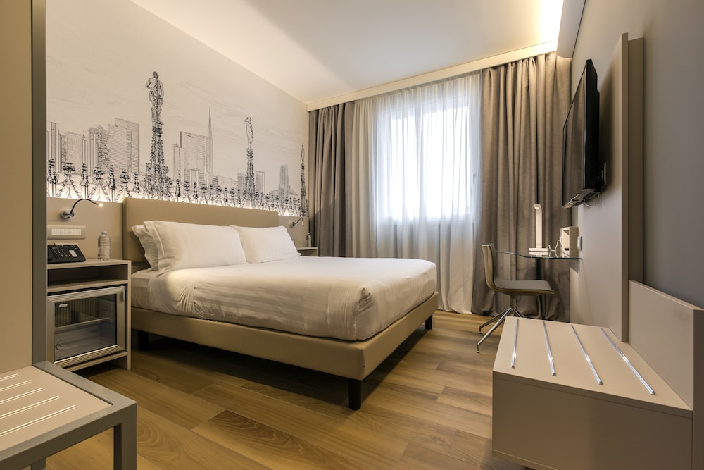 Superior Double or Twin Room photo 1