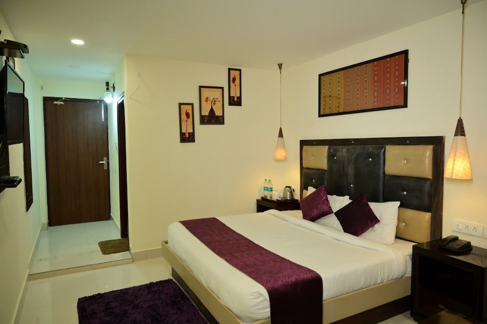 Deluxe Double Room, Balcony, Valley View - Photo 3