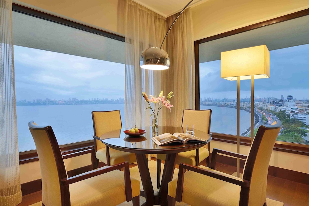 Premier Suites