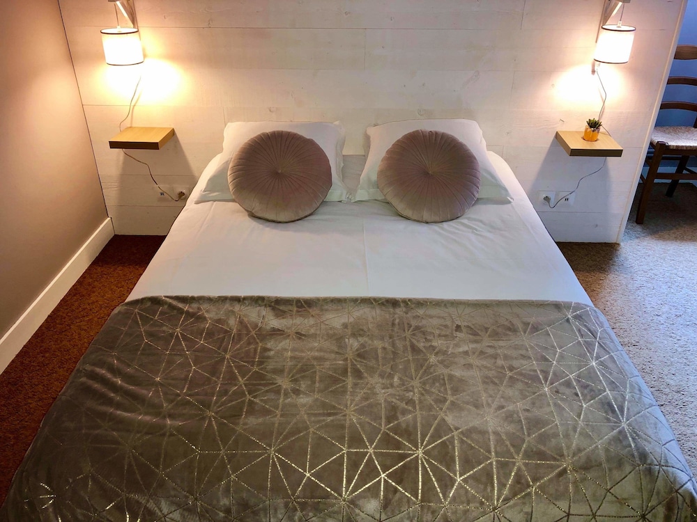 Double Room - Photo 3
