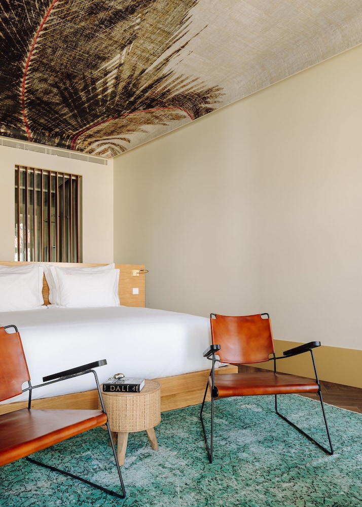 Premium Room, 1 King Bed