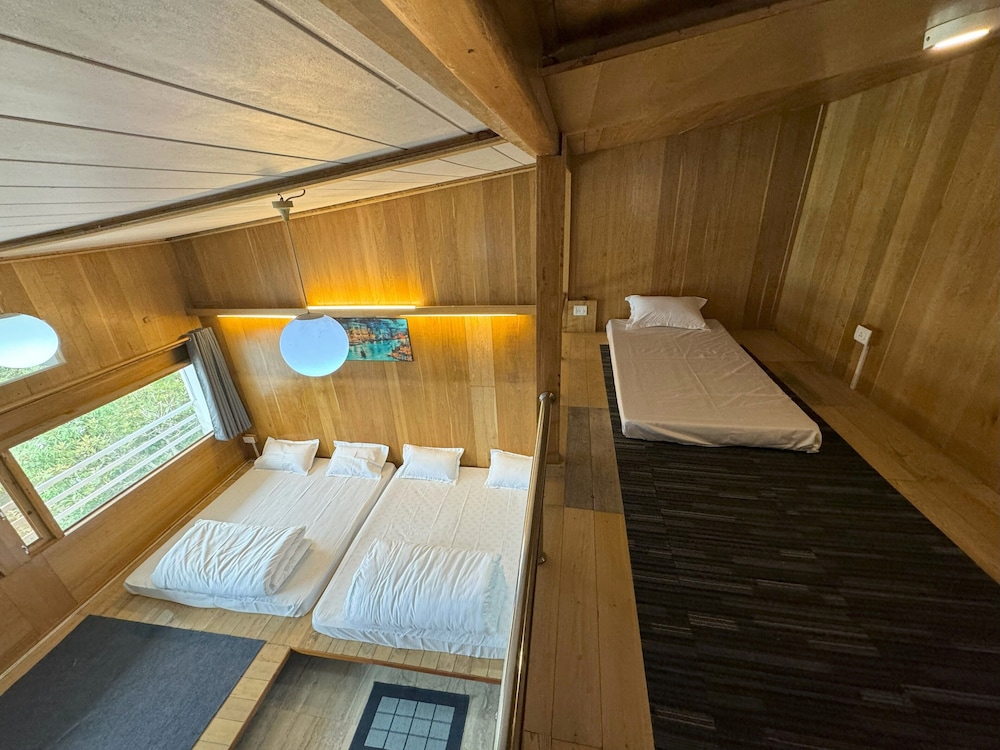 Family Studio Suite, Mountain View photo 1