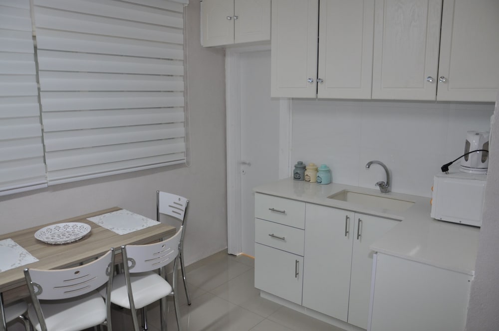 Apartment, Non Smoking, Beach View photo 2