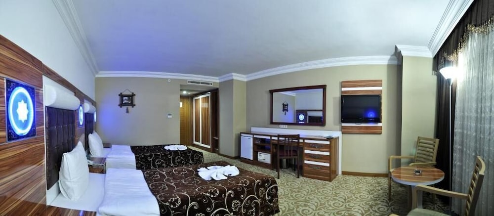 Superior Double or Twin Room, 1 Bedroom, Smoking photo 2