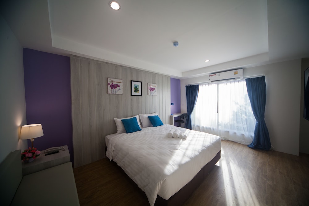 Deluxe Double Room photo 3