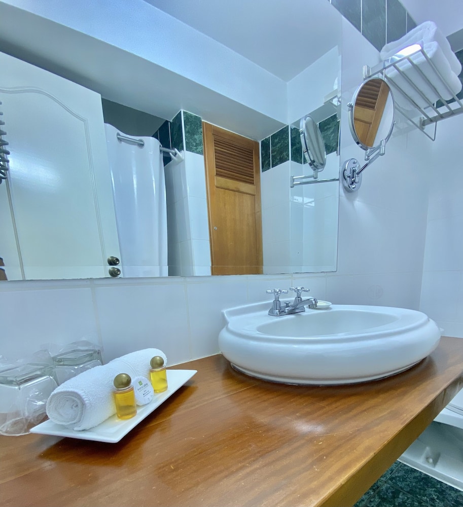 Superior Double Room, 2 Double Beds photo 2