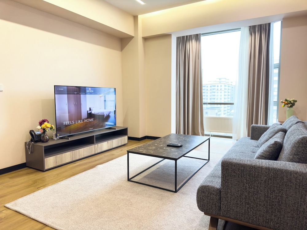 Junior Twin-bed Suite photo 3