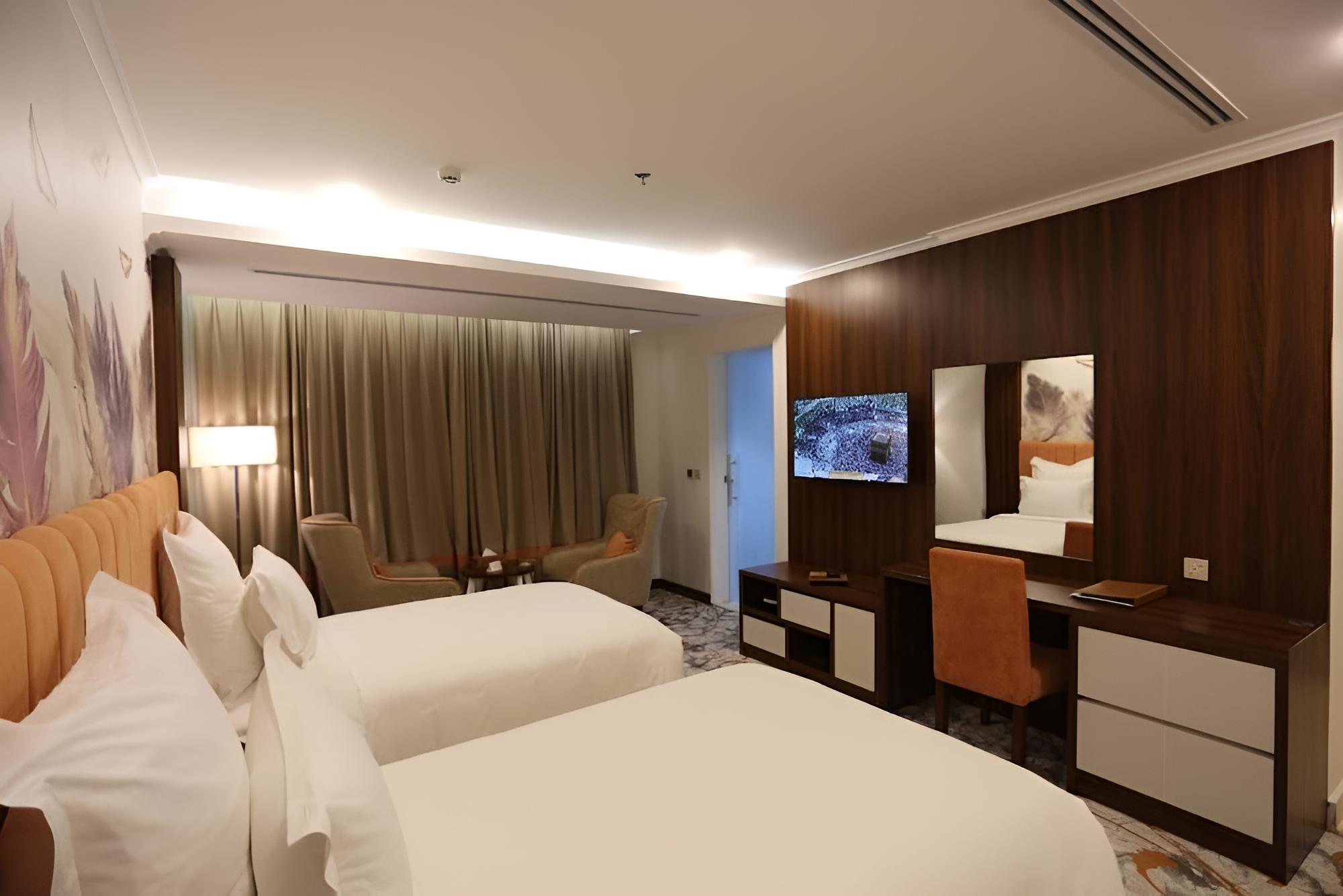 Deluxe Twin Room photo 2