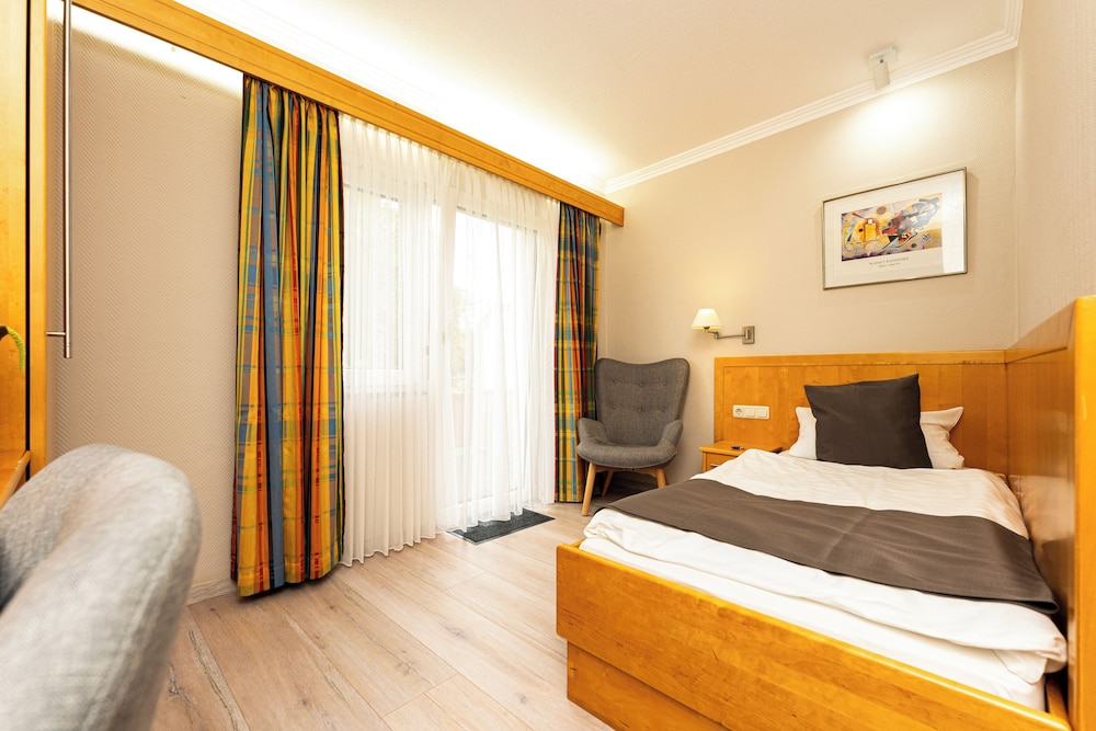 Basic Single Room