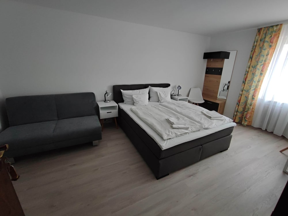 Suite, Ensuite