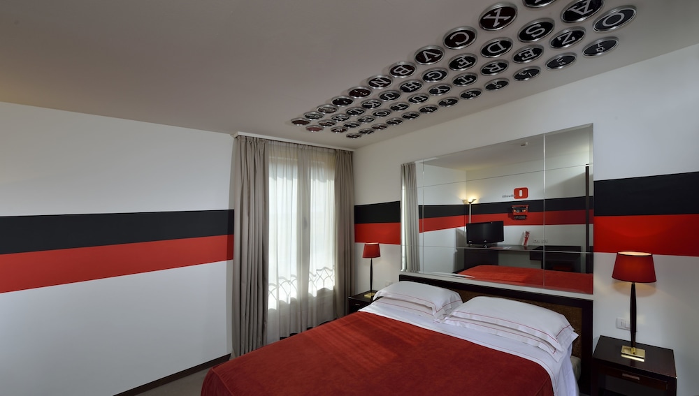 Classic Double Room - Photo 7