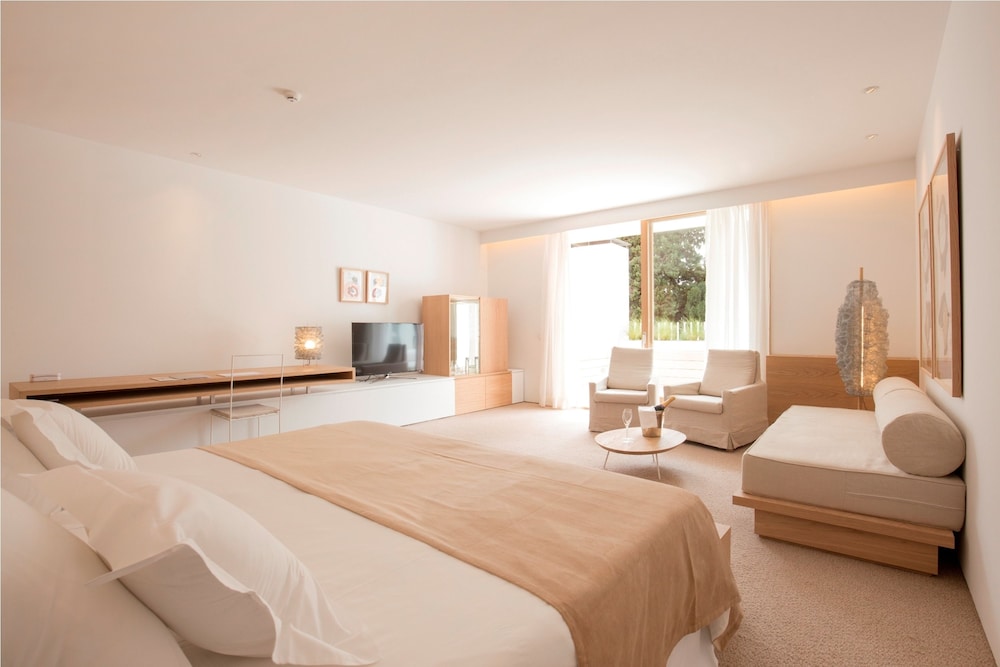 Luxury Suite, Terrace - Photo 1