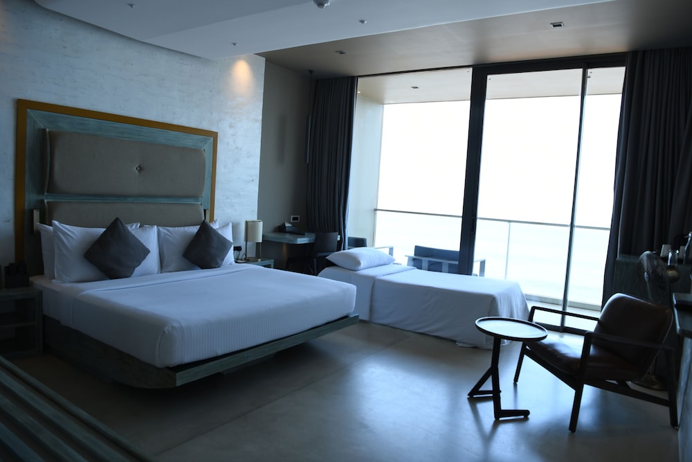 Deluxe Triple Room (with Free airport Pick-up or Drop-off) photo 2