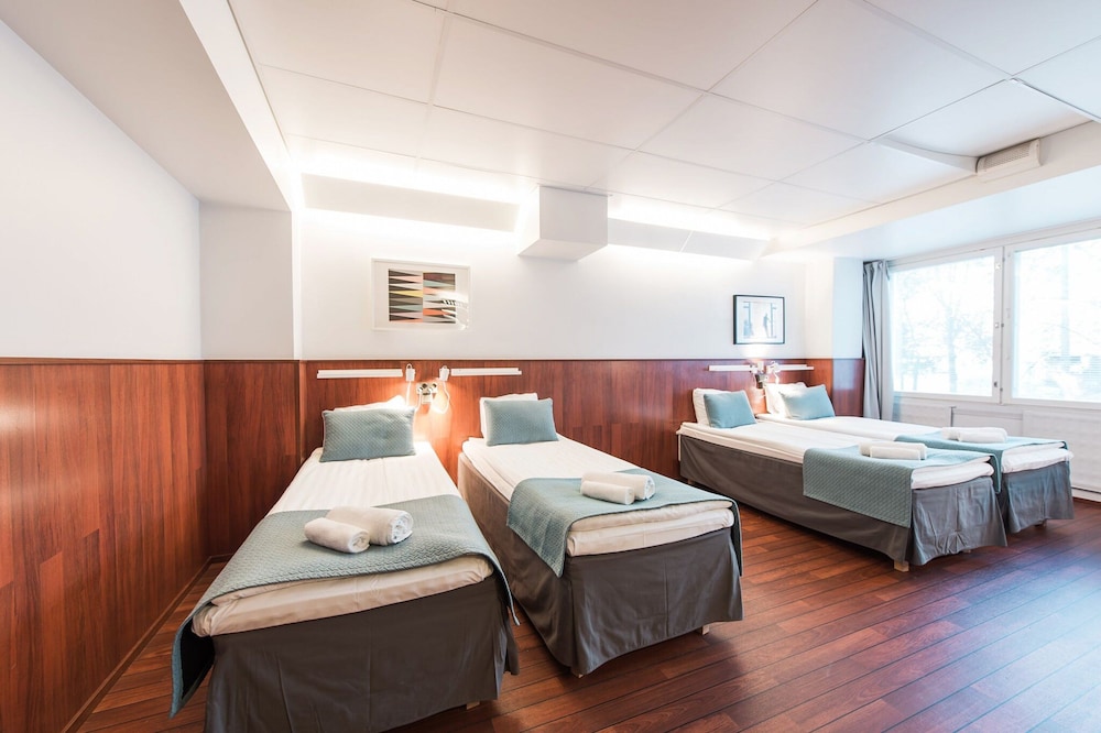 Classic Quadruple Room