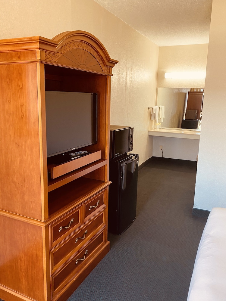 Traveler's Place Inn & Suites, 사진 3