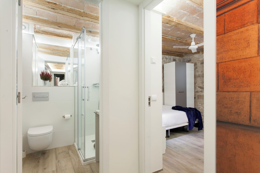 Deluxe Apartment, City View photo 3
