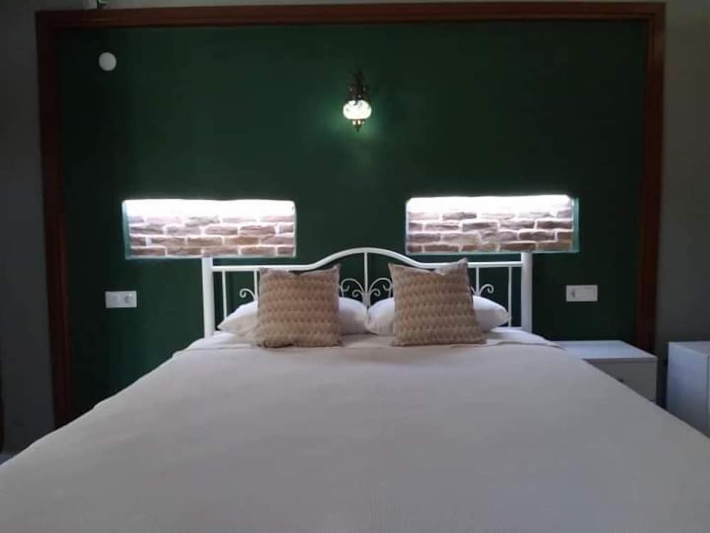 Design Quadruple Room photo 1