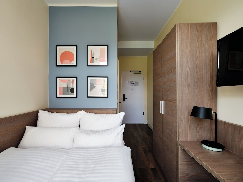 Standard Room, 1 Double Bed
