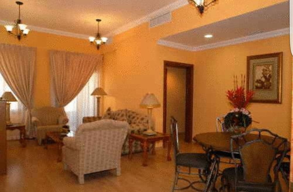 Senior Suite, 1 Bedroom photo 3