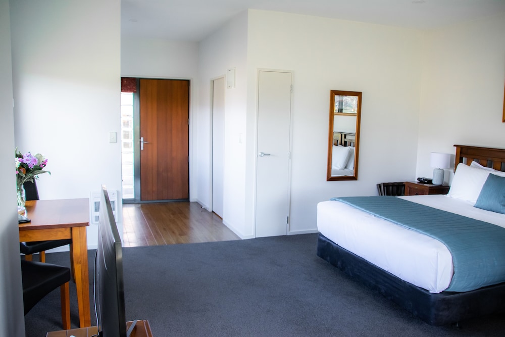 Executive Studio - King Spa Bath