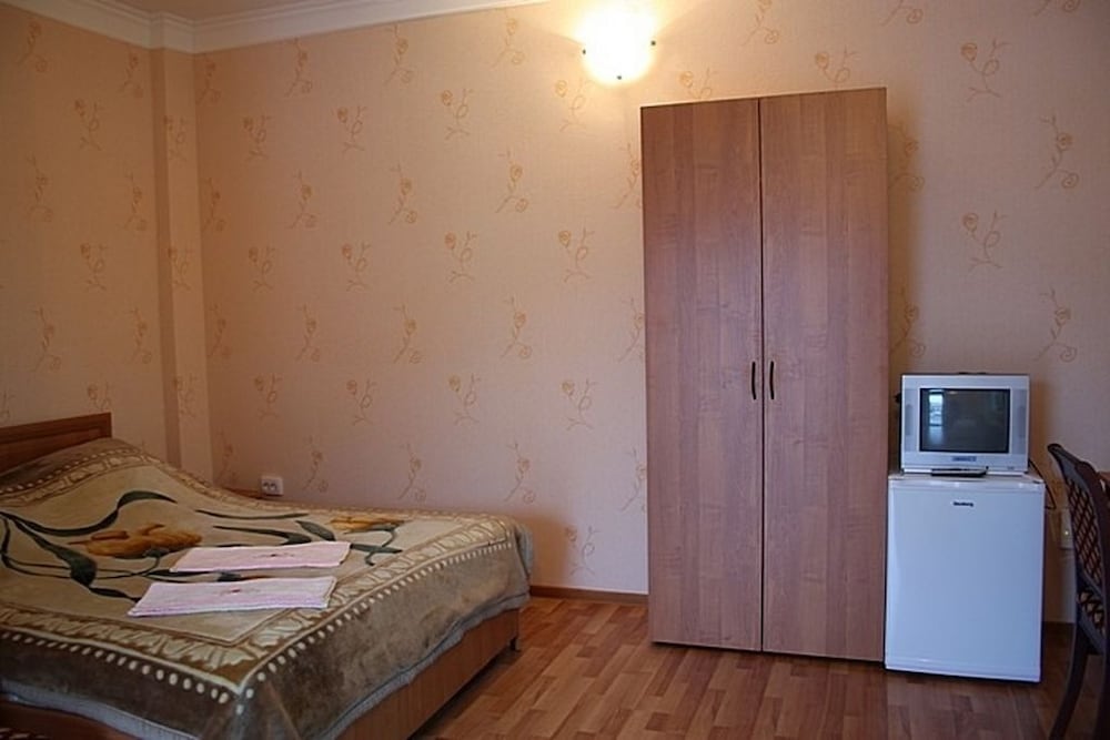 Standard Triple Room photo 2