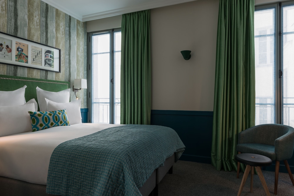 Available room
