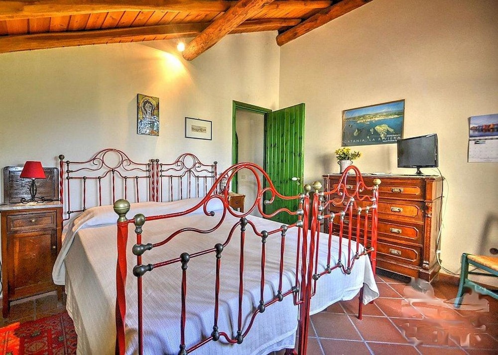 Standard Double Room, Garden View, Tower photo 2