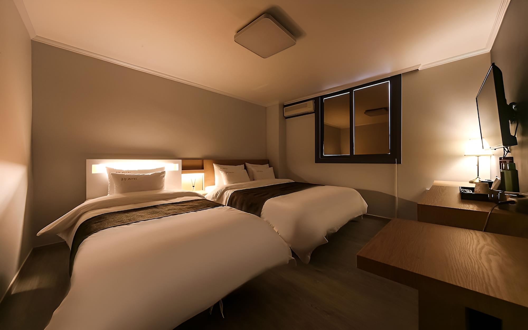 Room (Twin-3 person standard (hotel latex b) - Photo 2