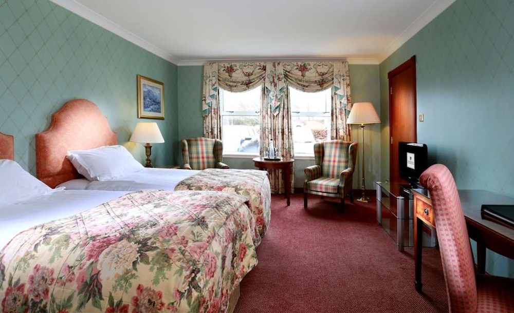 Standard Room, 2 Twin Beds (Standard Twin) - Photo 1