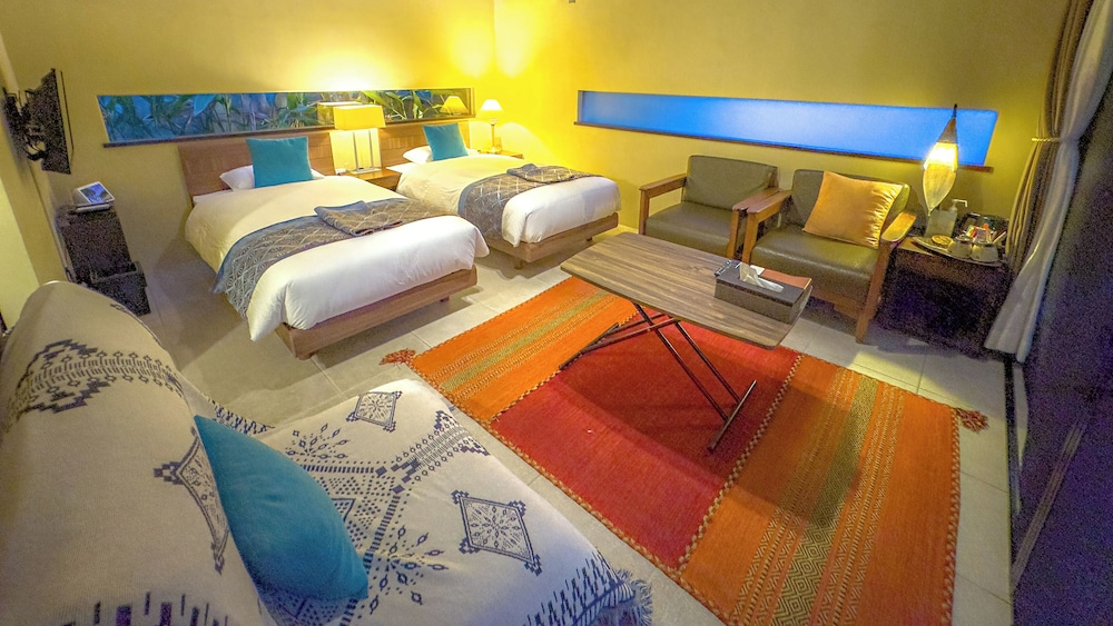Twin Room, 2 Twin Beds, Balcony, Ocean View photo 1