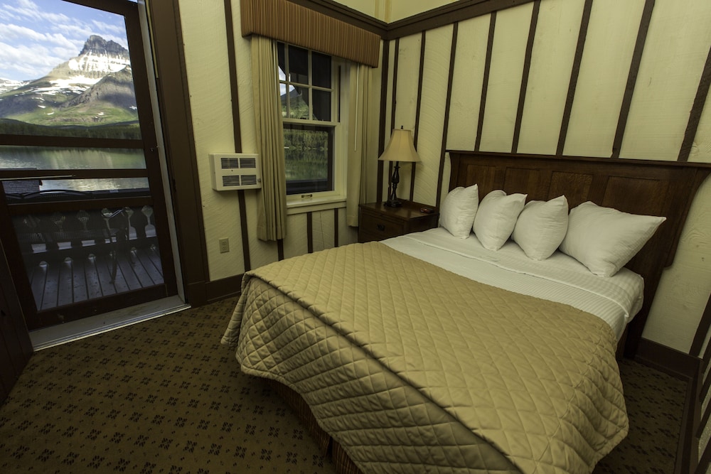 Deluxe Room, Lakeside 1 Queen, Shared Balcony photo 3